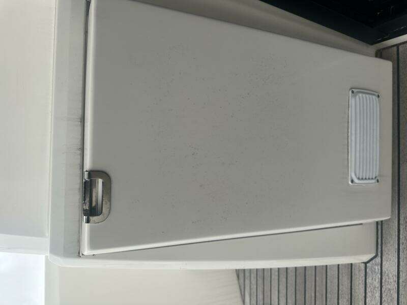 World Wide 46ft Prestige Yacht For Sale