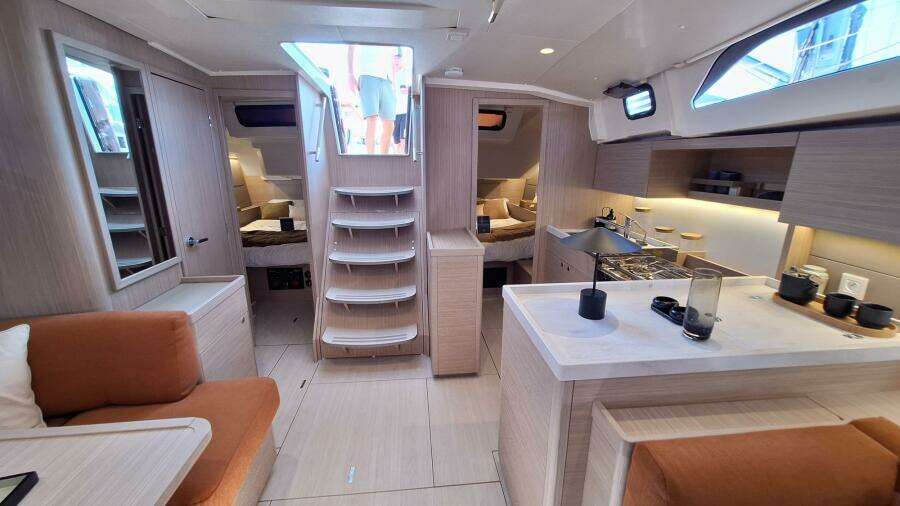 Beneteau Oceanis 47 FIRST LINE