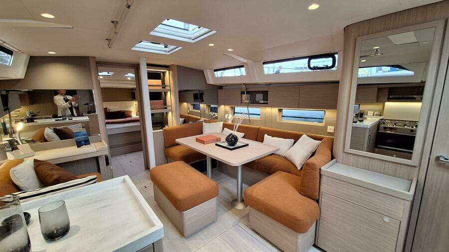 Beneteau Oceanis 47 FIRST LINE