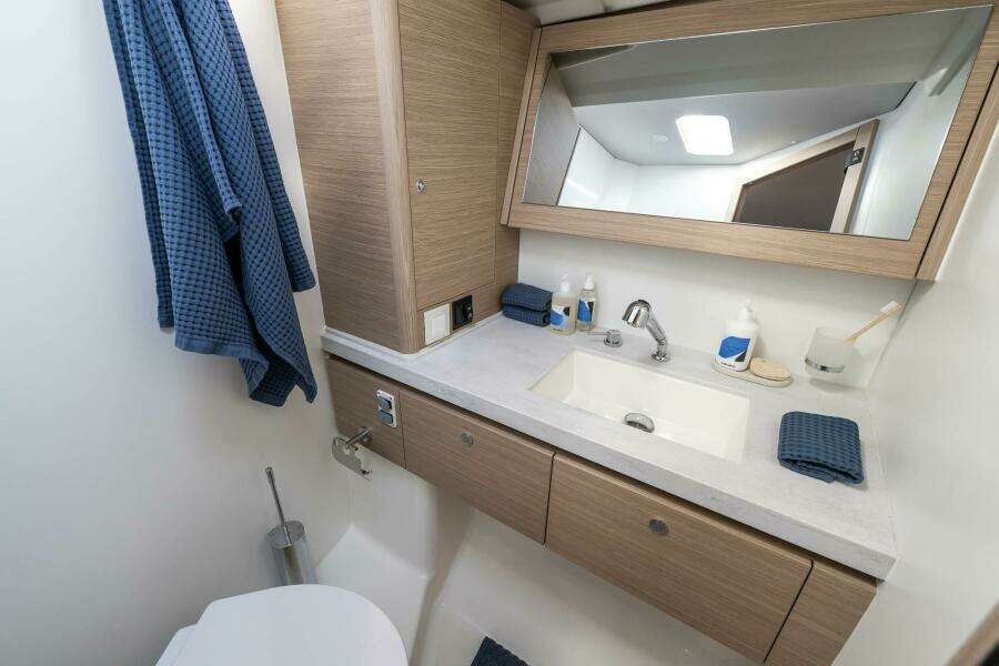 Beneteau Oceanis 52 FIRST LINE