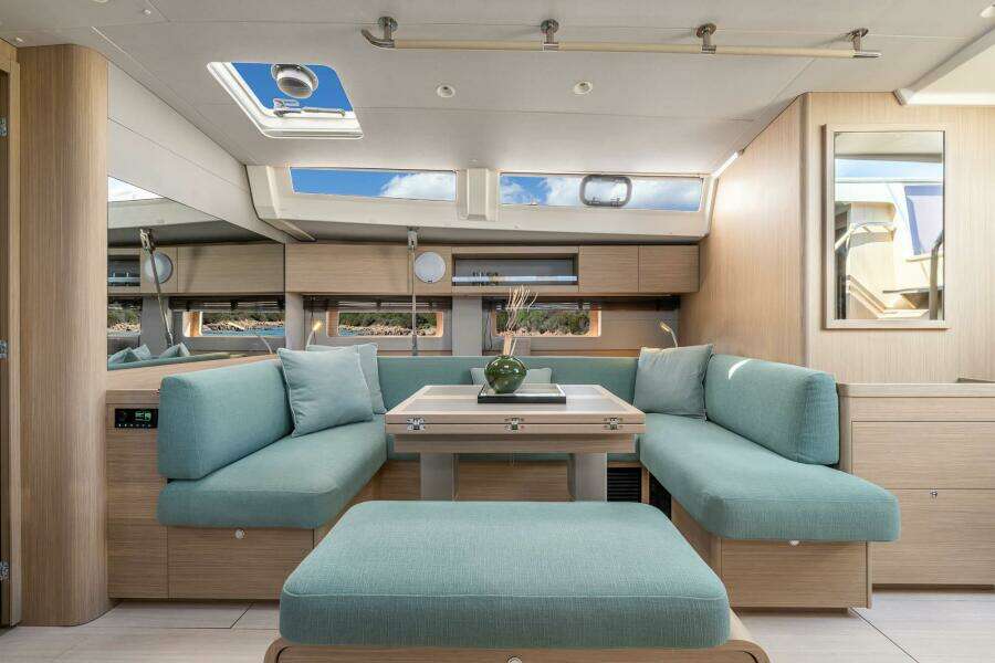 Beneteau Oceanis 52 FIRST LINE