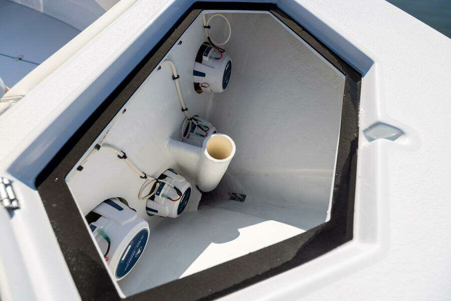 33ft Conch Yacht For Sale