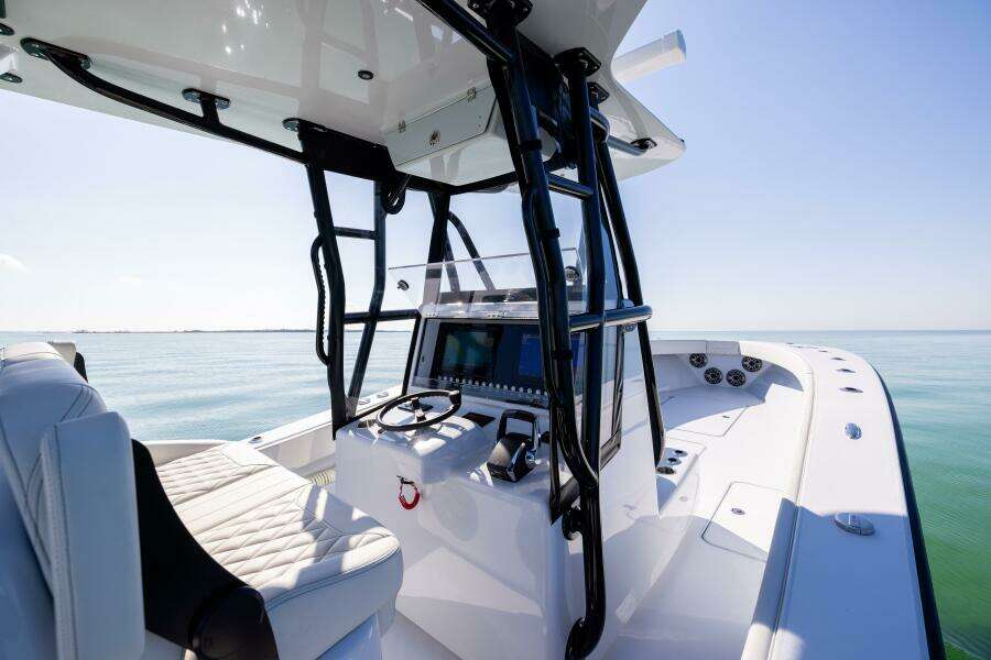 33ft Conch Yacht For Sale