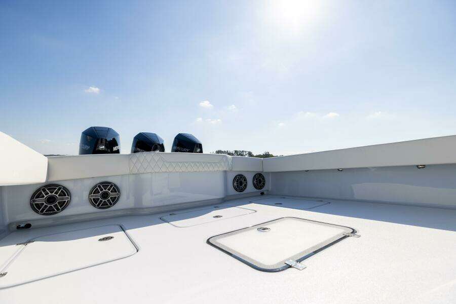 33ft Conch Yacht For Sale
