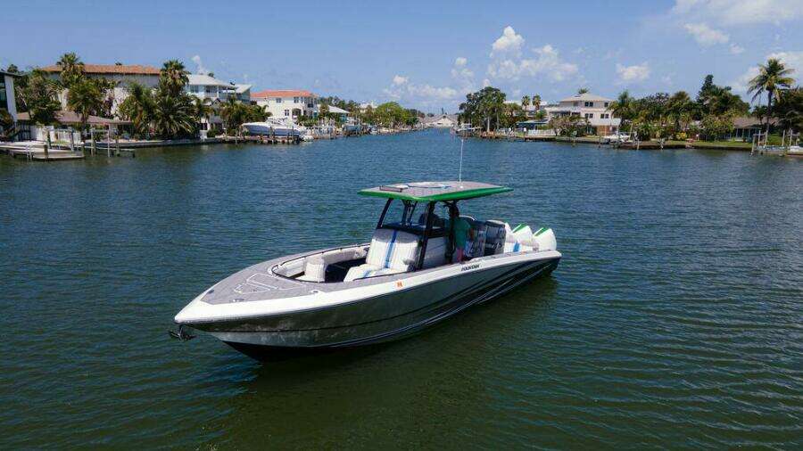34ft Fountain Yacht For Sale