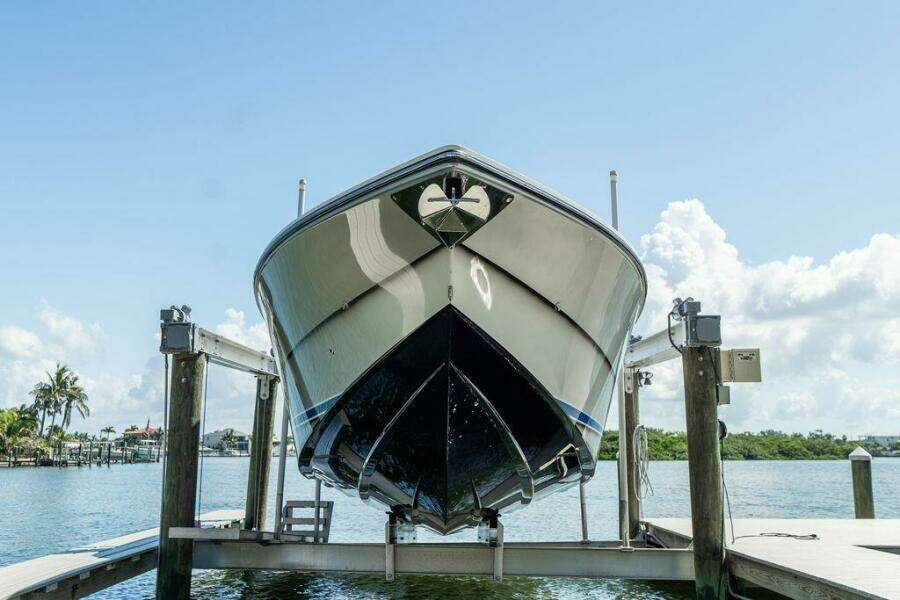 34ft Fountain Yacht For Sale