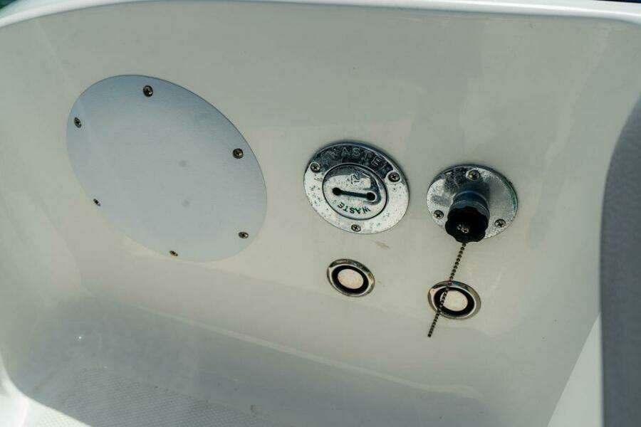 34ft Fountain Yacht For Sale