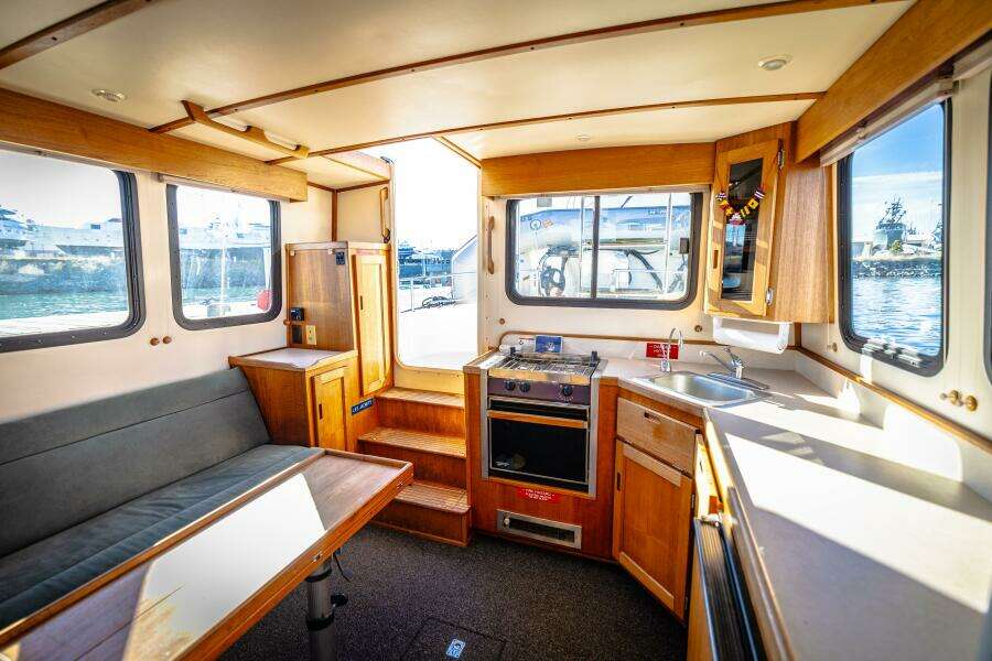 OLD BRO 32ft Nordic Tugs Yacht For Sale