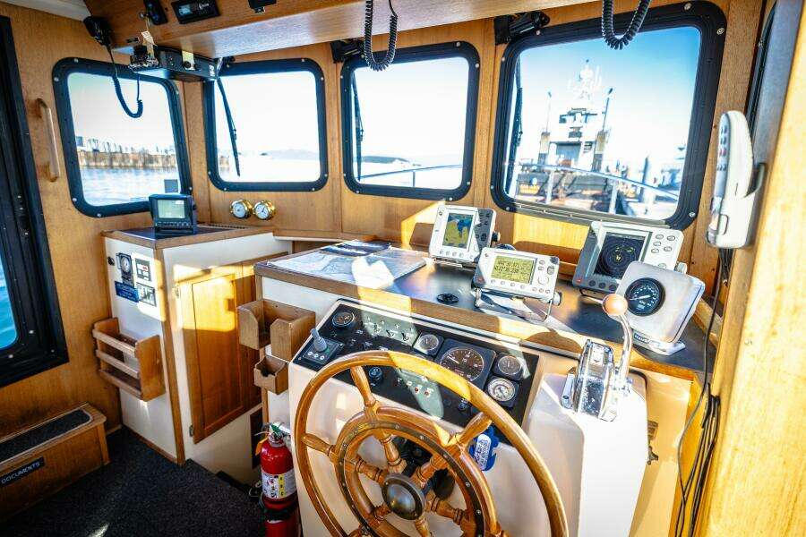 OLD BRO 32ft Nordic Tugs Yacht For Sale