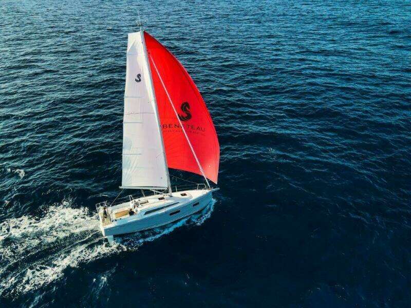 Beneteau Oceanis 34.1 First Line