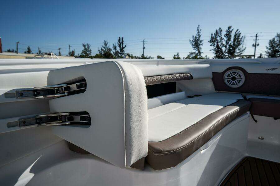 32ft Tidewater Yacht For Sale