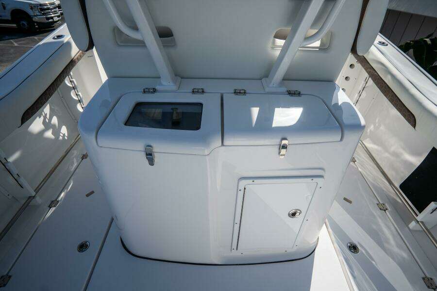 32ft Tidewater Yacht For Sale