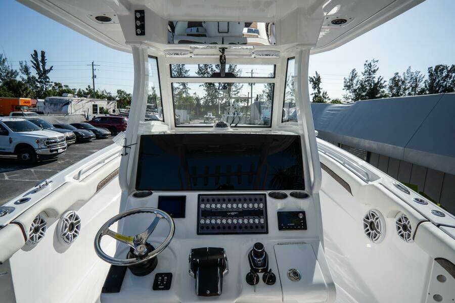 32ft Tidewater Yacht For Sale