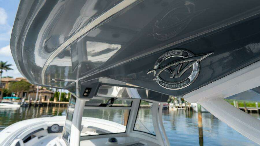 320 CC Adventure 32ft Tidewater Yacht For Sale