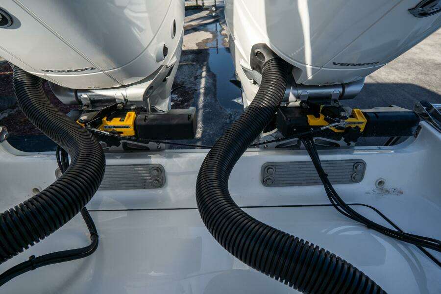 32ft Tidewater Yacht For Sale