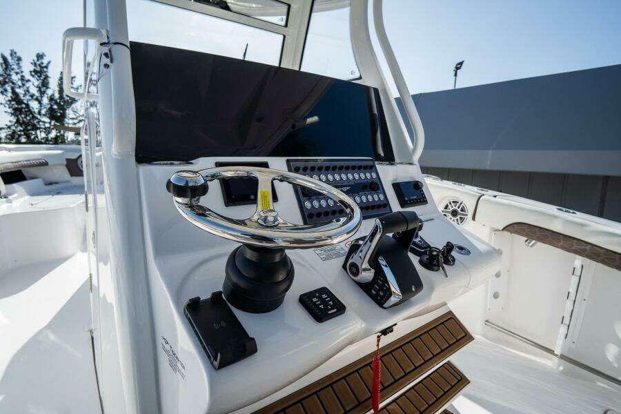 32ft Tidewater Yacht For Sale