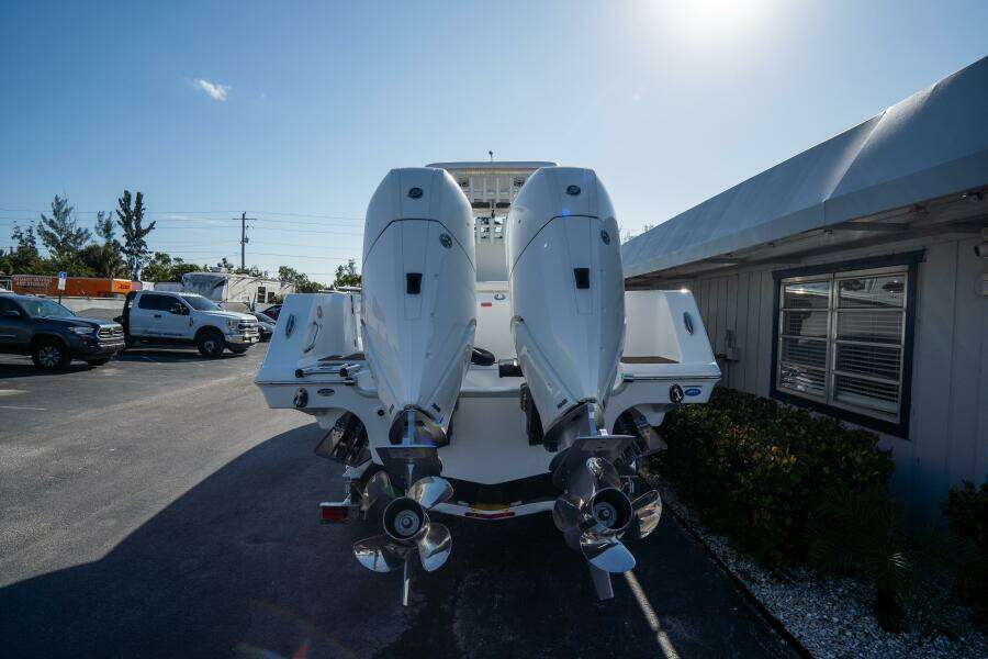 32ft Tidewater Yacht For Sale