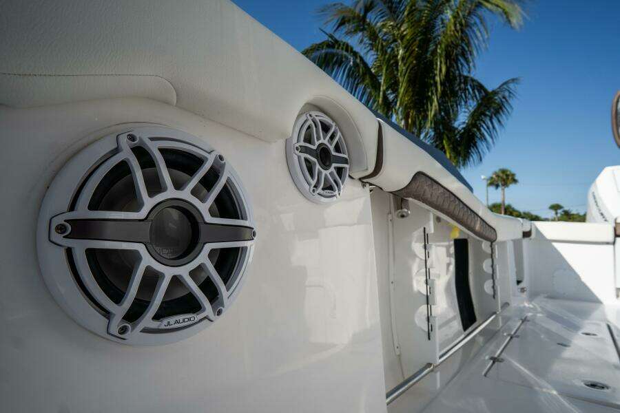 32ft Tidewater Yacht For Sale