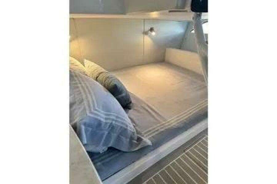 41ft Intrepid Yacht For Sale