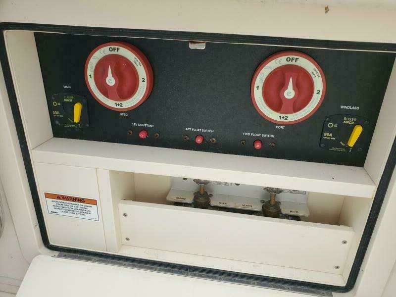 Rising Sun 33ft Grady White Yacht For Sale