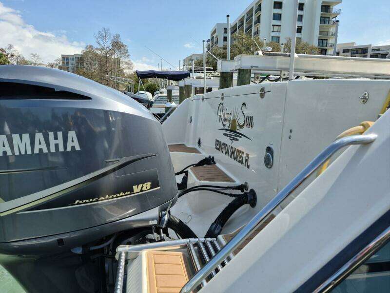 Rising Sun 33ft Grady White Yacht For Sale