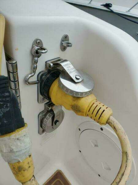 Rising Sun 33ft Grady White Yacht For Sale