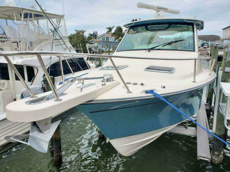 Rising Sun 33ft Grady White Yacht For Sale