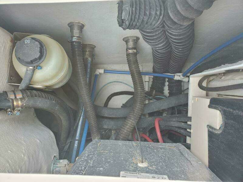 Rising Sun 33ft Grady White Yacht For Sale