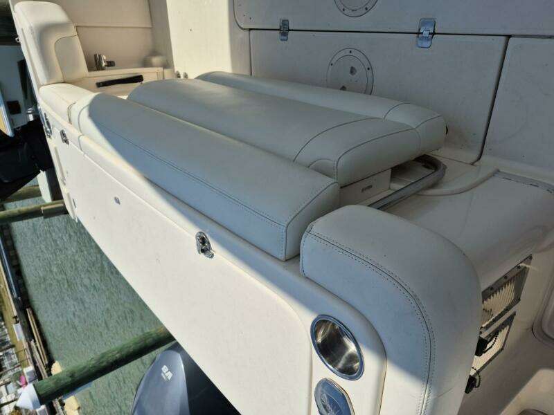 Rising Sun 33ft Grady White Yacht For Sale