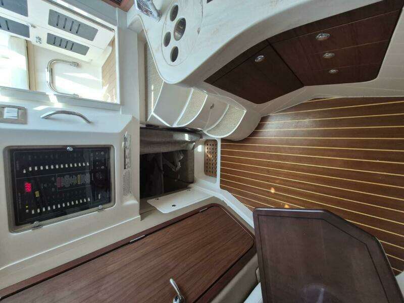 Rising Sun 33ft Grady White Yacht For Sale