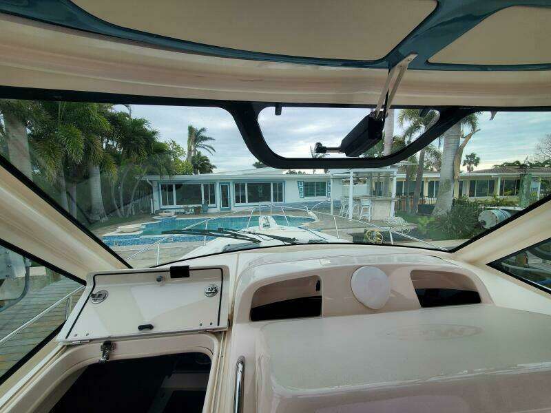 Rising Sun 33ft Grady White Yacht For Sale