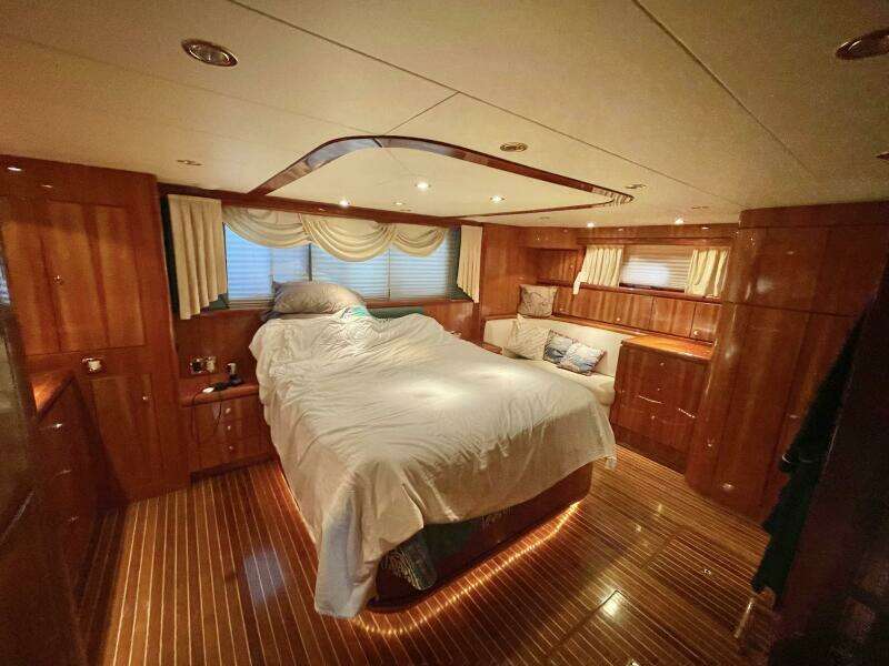 80ft Monte Fino Yacht For Sale