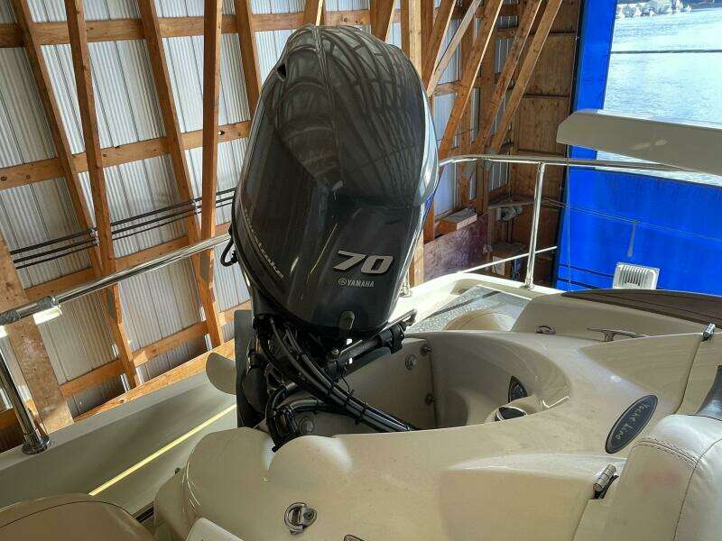 80ft Monte Fino Yacht For Sale