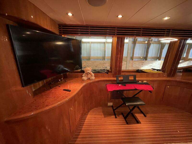 80ft Monte Fino Yacht For Sale