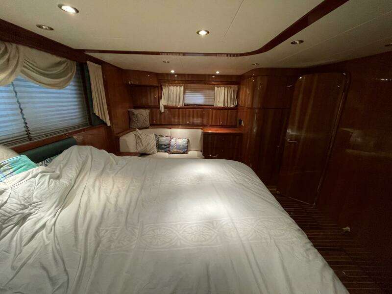 80ft Monte Fino Yacht For Sale
