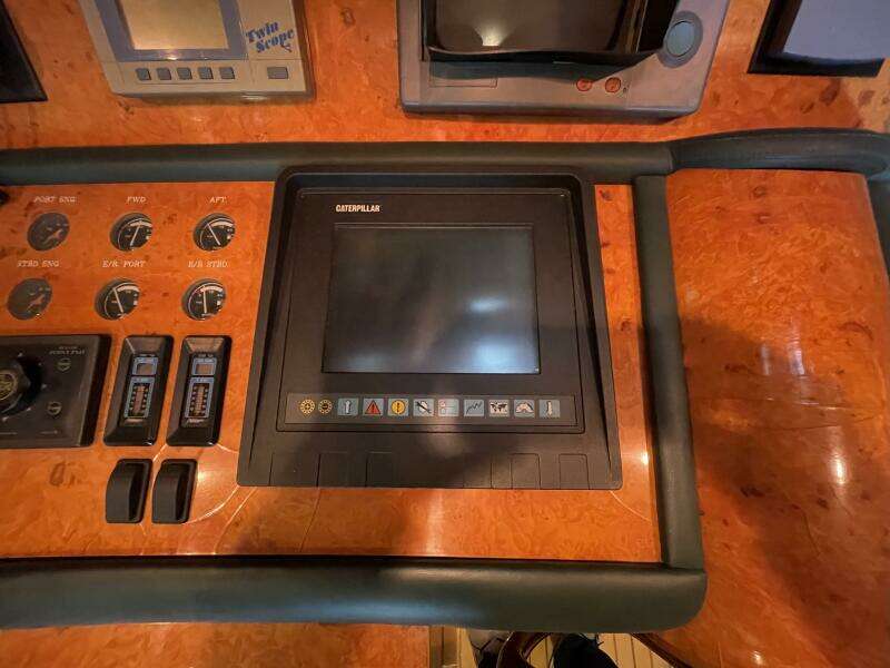 80ft Monte Fino Yacht For Sale