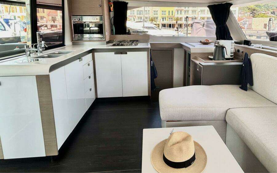 Kalumburu 39ft Fountaine Pajot Yacht For Sale