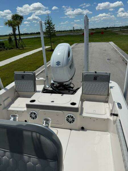 25ft Carolina Skiff Yacht For Sale