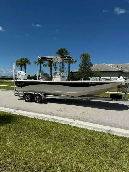 25ft Carolina Skiff Yacht For Sale