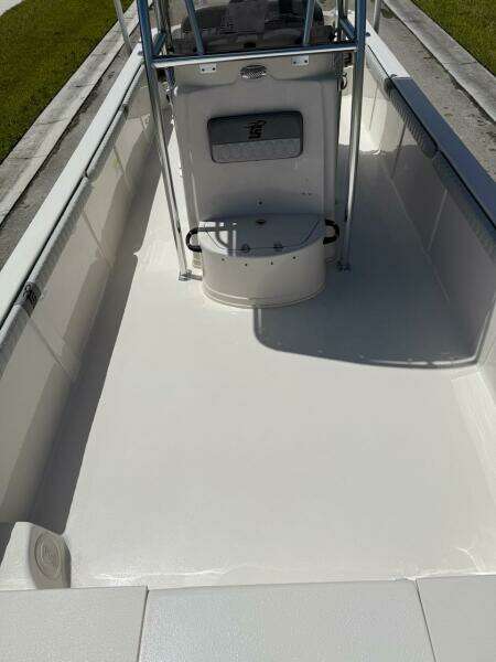 25ft Carolina Skiff Yacht For Sale