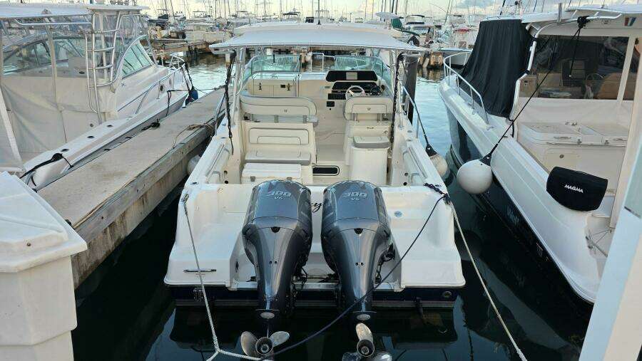 Deya Vu 27ft Wellcraft Yacht For Sale