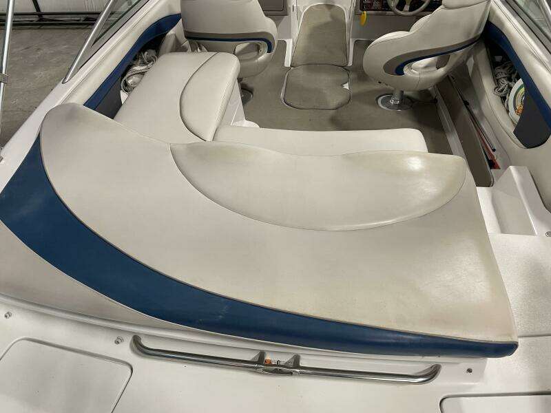 22ft Four Winns Yacht For Sale