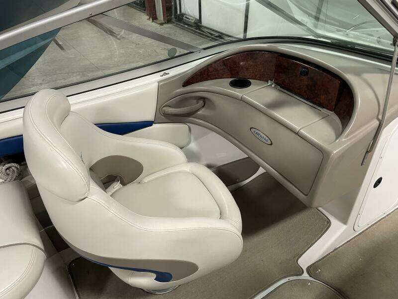 22ft Four Winns Yacht For Sale