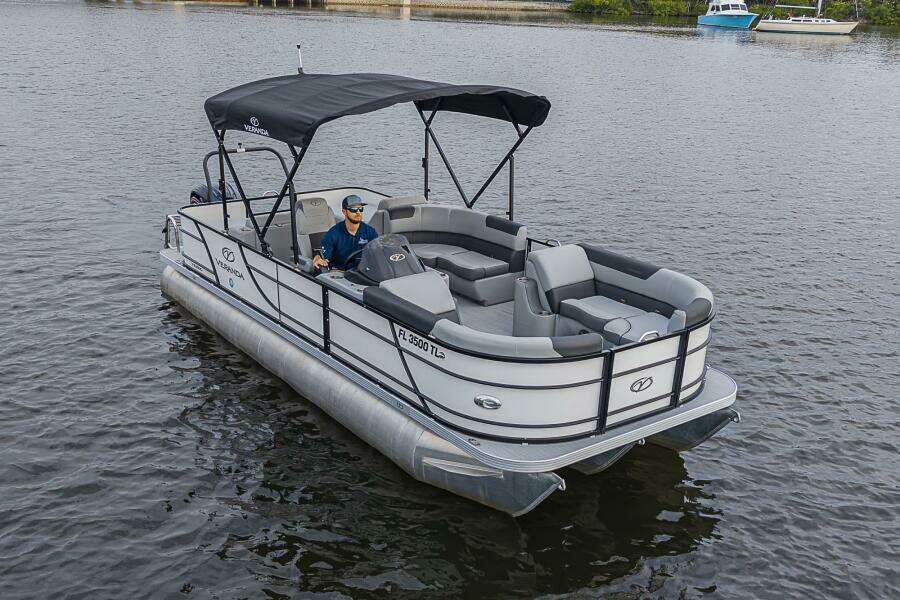 22ft Veranda Yacht For Sale