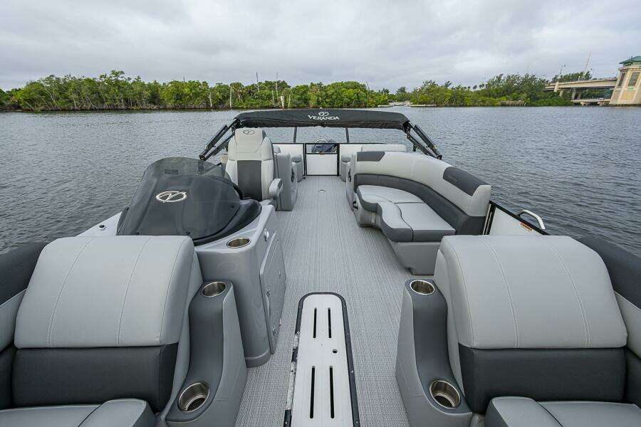 22ft Veranda Yacht For Sale