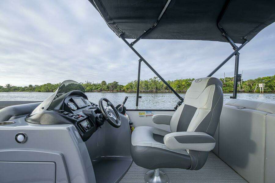 22ft Veranda Yacht For Sale