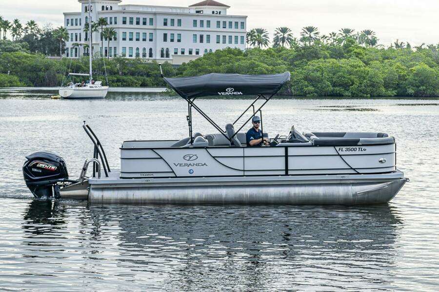 22ft Veranda Yacht For Sale