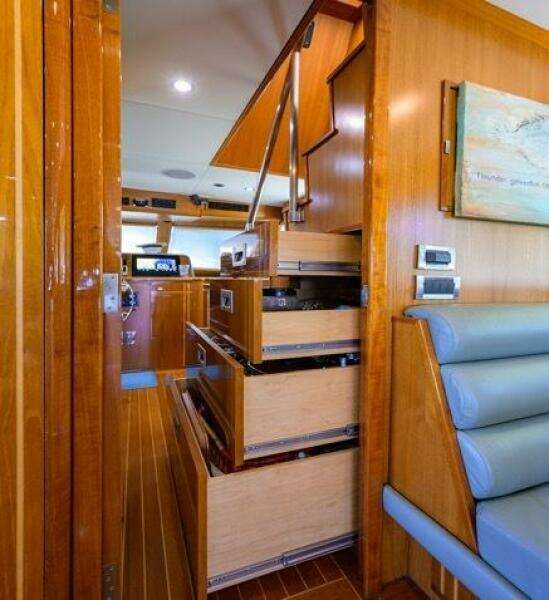 POMBOO 70ft Hatteras Yacht For Sale