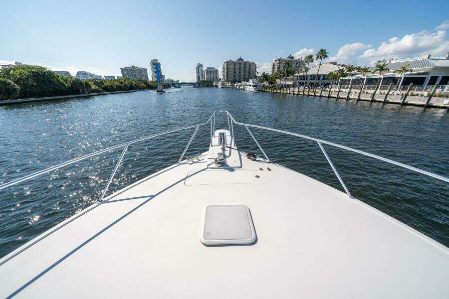 RUNNING OVER 68ft Viking Yacht For Sale