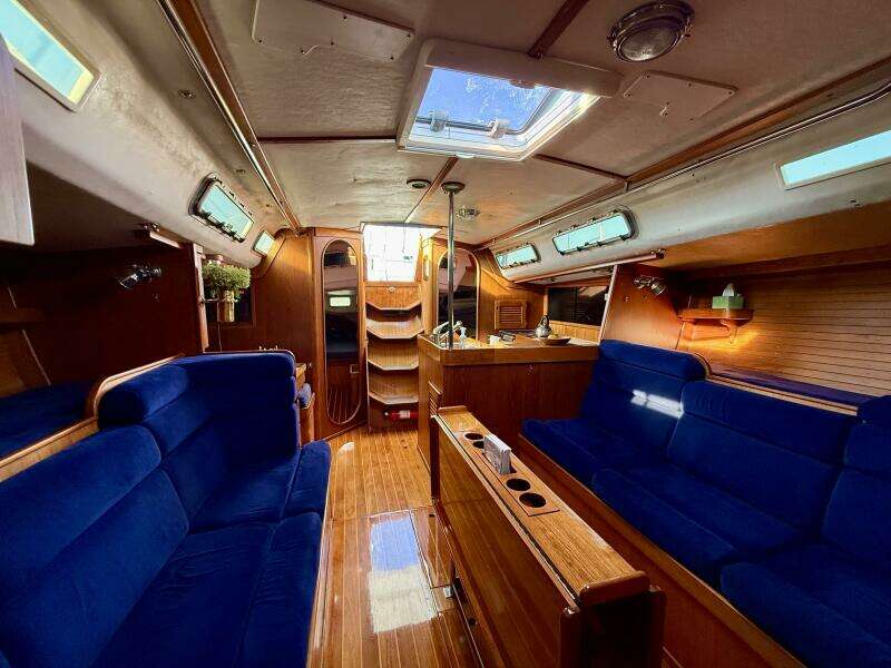 Tenacious 47ft J Boats Yacht For Sale